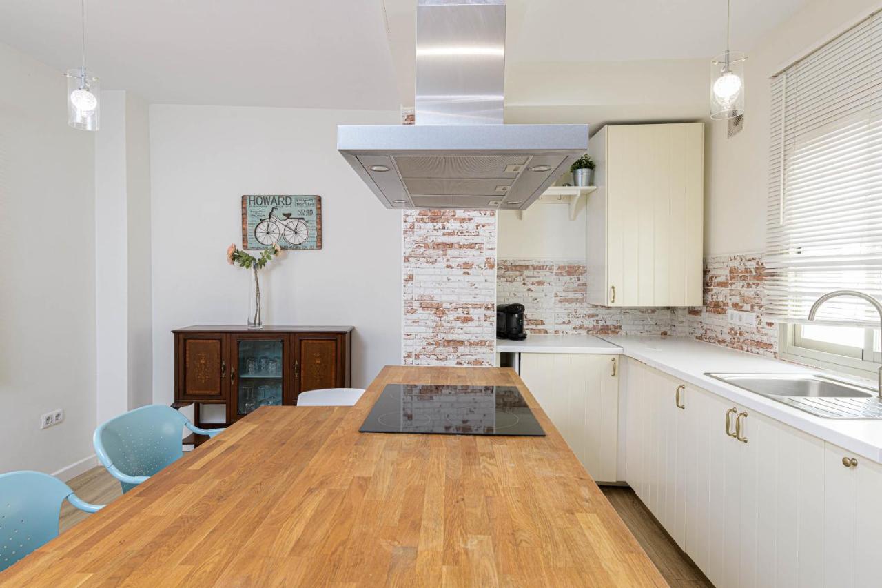 WintoWinRentals Genial Apartamento, Céntrico y Silencioso Málaga Esterno foto
