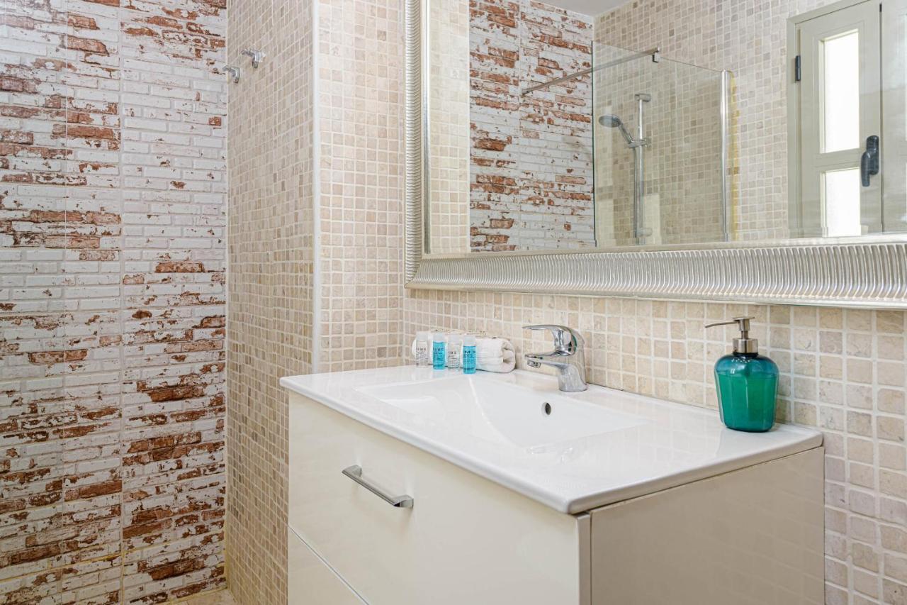 WintoWinRentals Genial Apartamento, Céntrico y Silencioso Málaga Esterno foto
